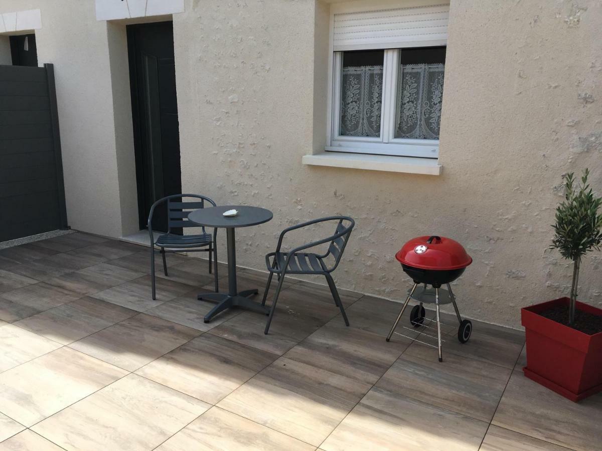 Le Margouillat Apartment Vibrac  ภายนอก รูปภาพ